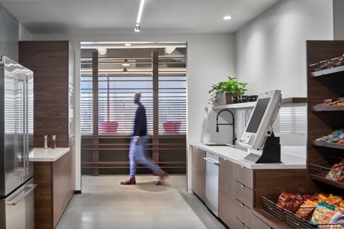 ASD 设计的仲量联行办公室 | 天空