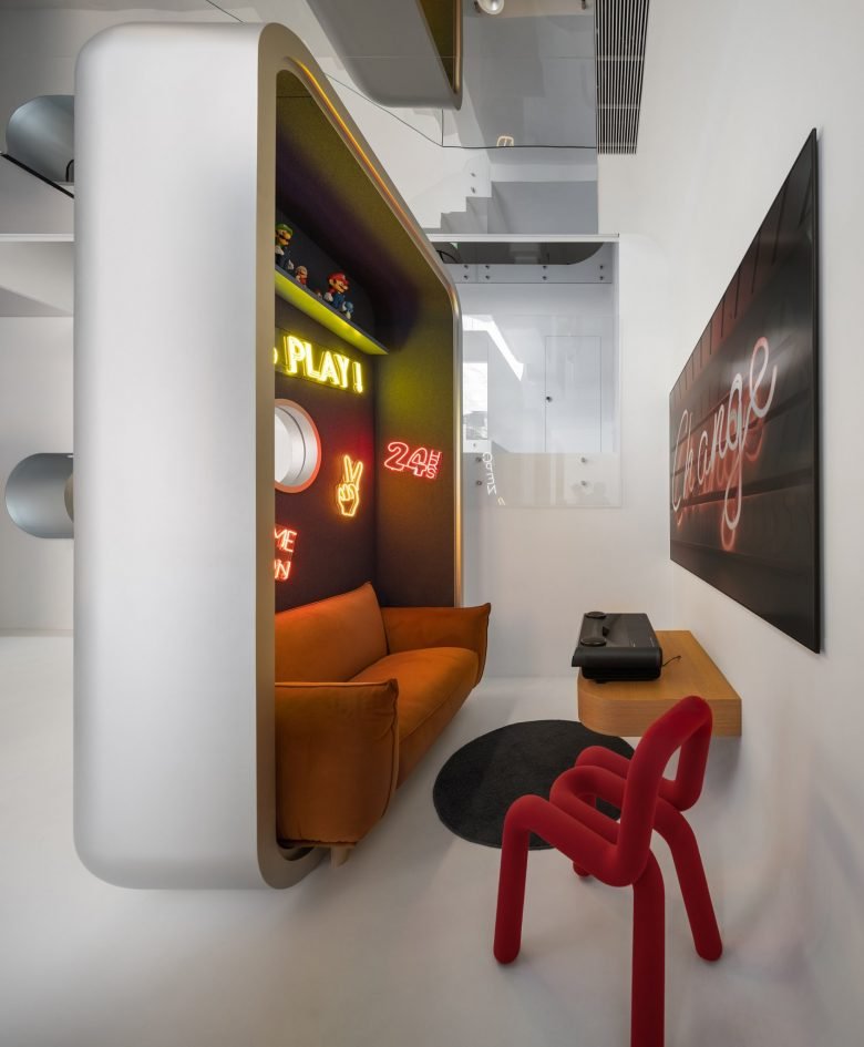 Aim Architecture 设计的 JMGO 旗舰店