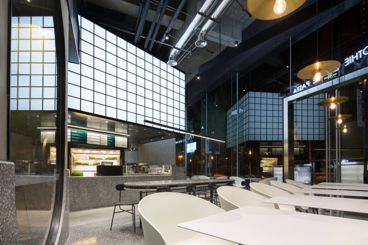 由 Pures Design 设计的 JOY BOX 餐厅,中国武汉 由 Pures Design 设计的 JOY BOX 餐厅,中国武汉