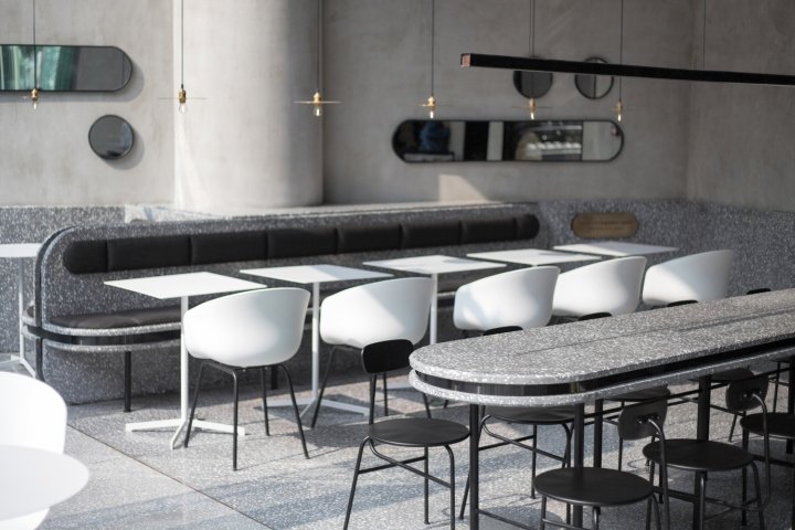 由 Pures Design 设计的 JOY BOX 餐厅,中国武汉 由 Pures Design 设计的 JOY BOX 餐厅,中国武汉