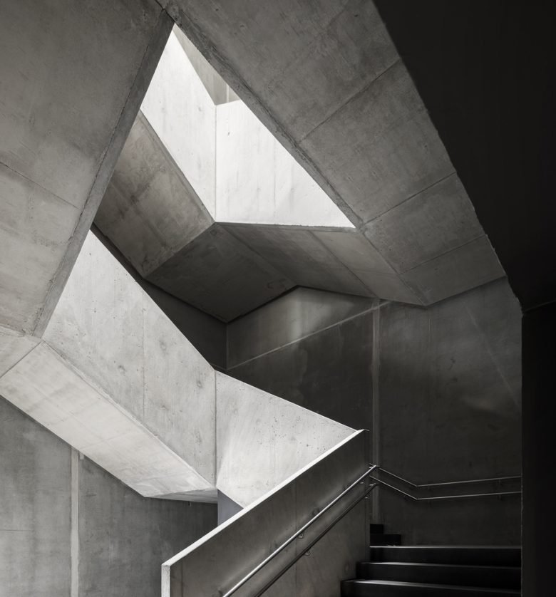 Jätkäsaari 综合学校 / AOR Architects