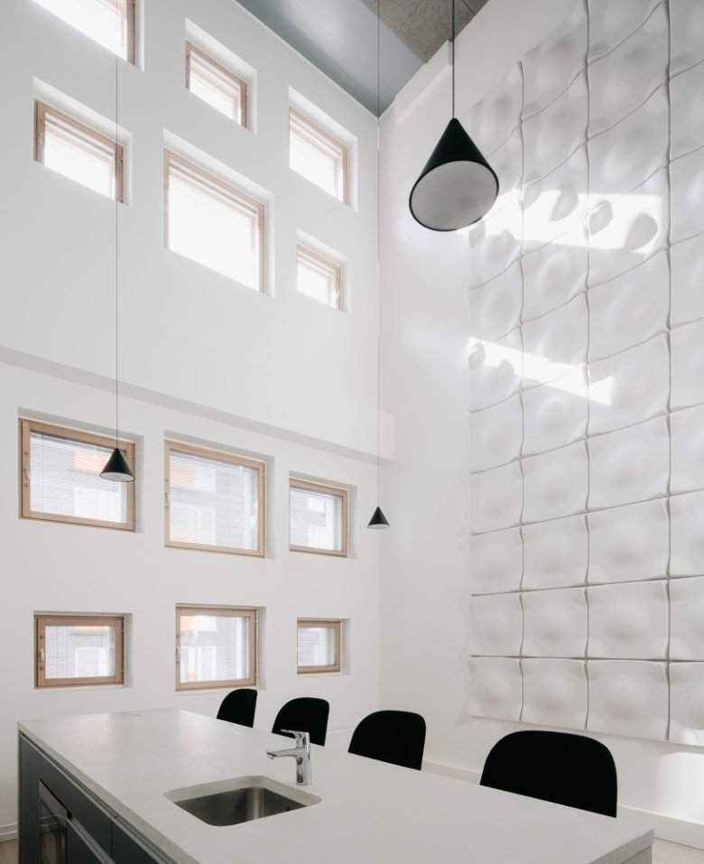 Jätkäsaari 综合学校 / AOR Architects