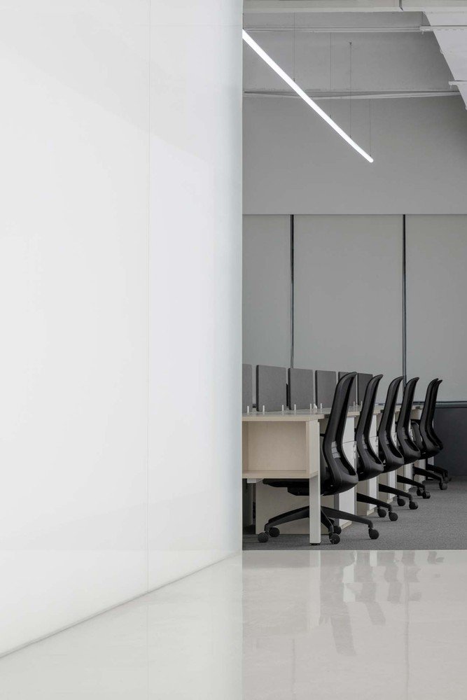 Jiu Mao Jiu Group Office by E Studio