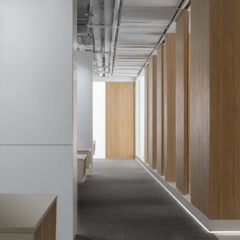 Jiu Mao Jiu Group Office by E Studio