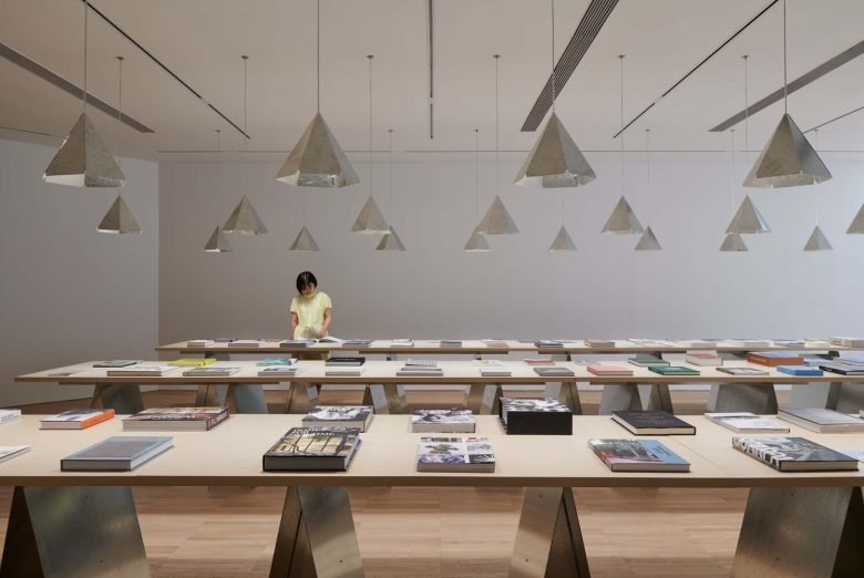 卷宗图书和尤里卡!genarchitects 设计的阿那亚旅游图书馆 卷宗图书和尤里卡!genarchitects 设计的阿那亚旅游图书馆