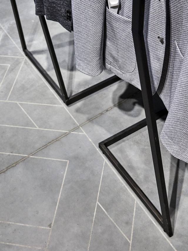 Juhasz 商店，由 blocher 合作伙伴设计