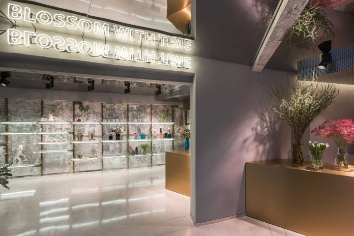 Alberto Caiola 设计的七月花店，中国上海