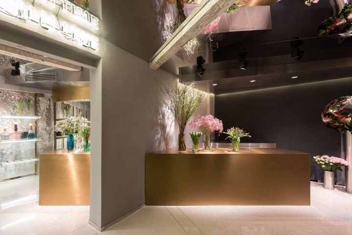 Alberto Caiola 设计的七月花店，中国上海