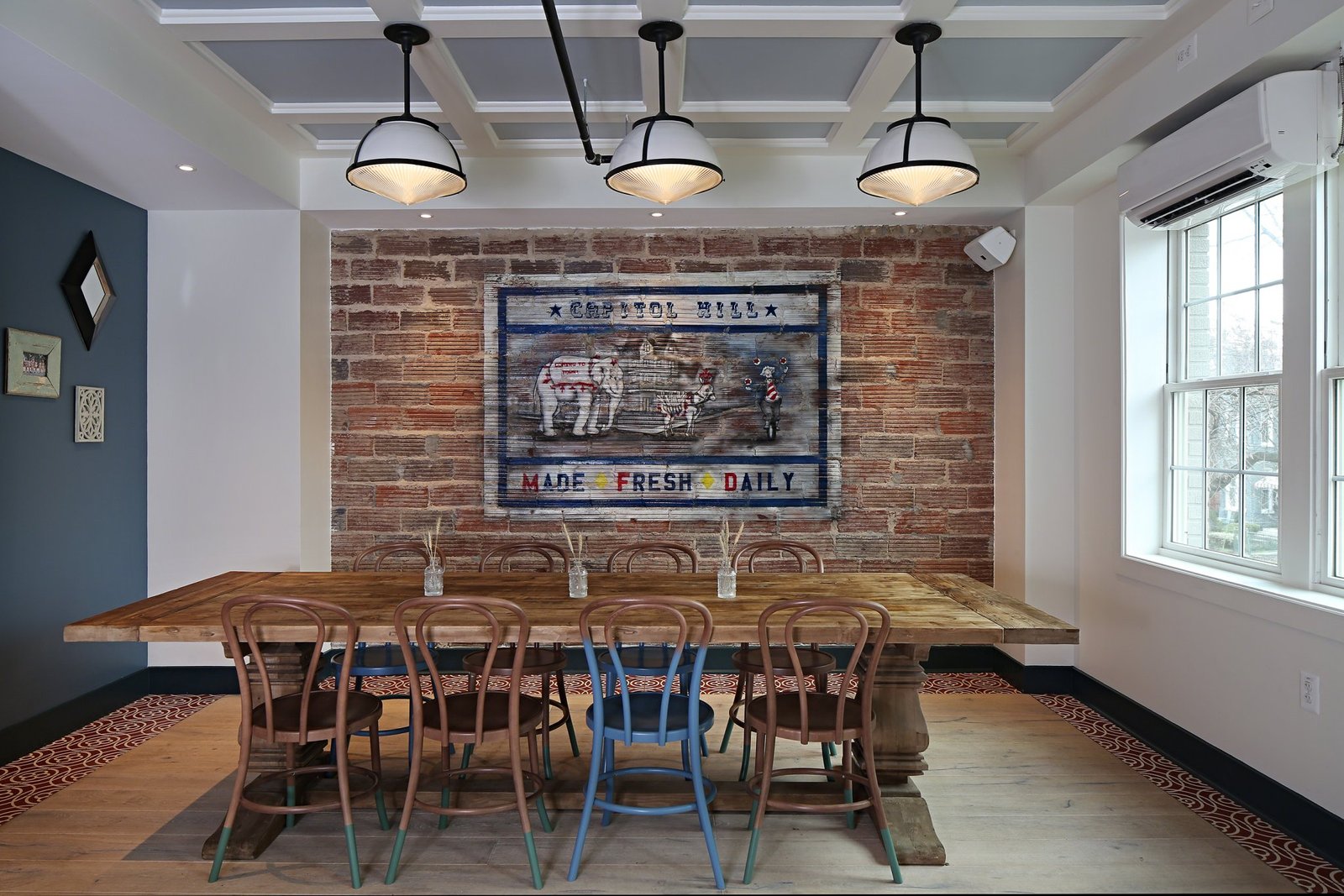 //3877 设计 Junction Bistro、Bar & Bakery 的国会山位置