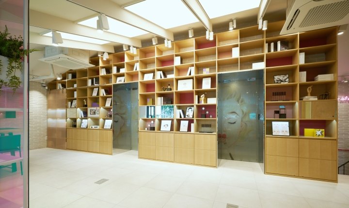 由 Design Soo 设计的 Jung Saem Mool Plops 商店,韩国首尔 由 Design Soo 设计的 Jung Saem Mool Plops 商店,韩国首尔