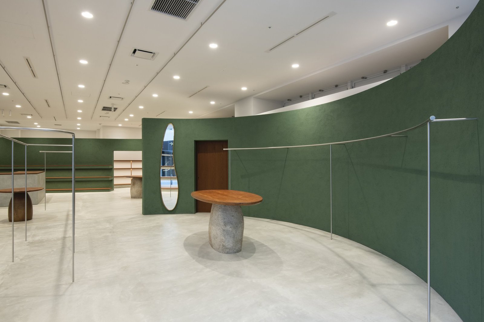 Jurgen Lehl + Babaghuri 商店 by Case-Real