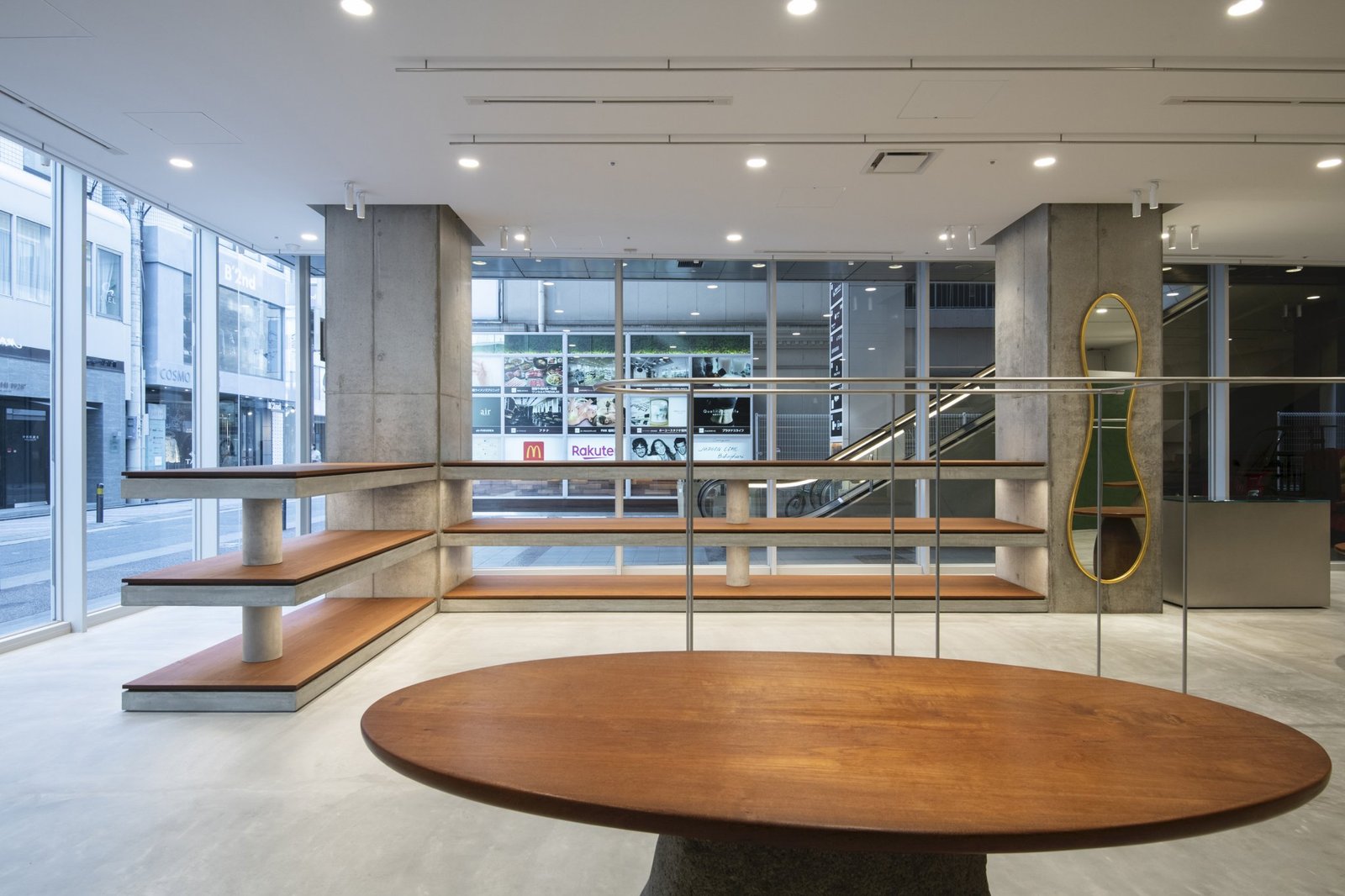 Jurgen Lehl + Babaghuri 商店 by Case-Real