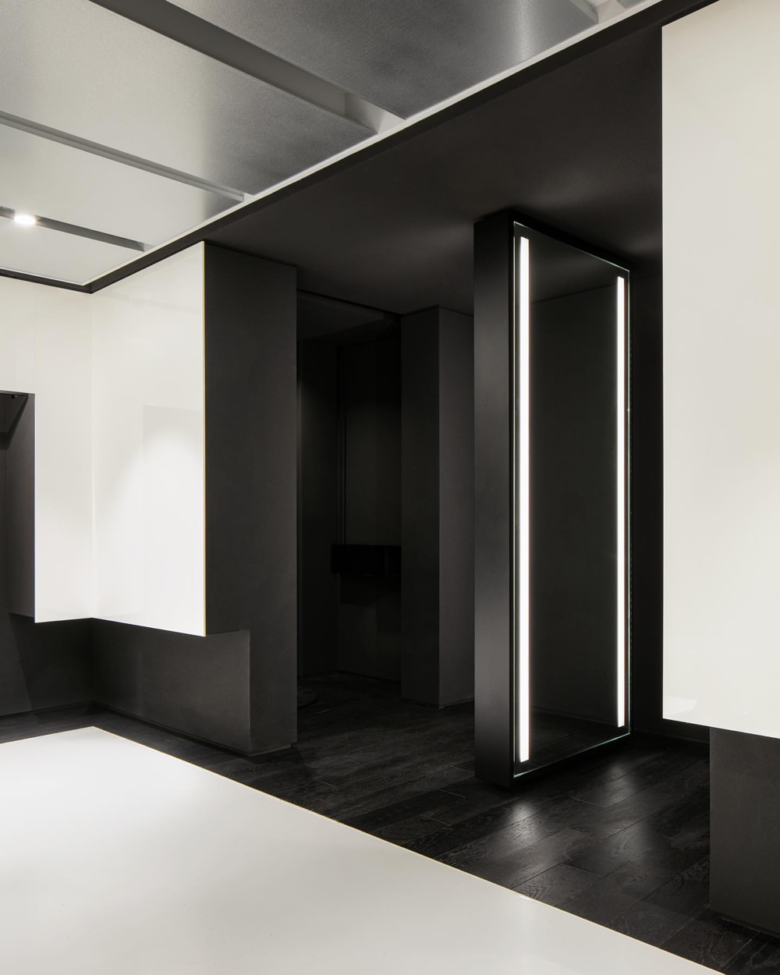 WGNB 的 Juun.J 旗舰店