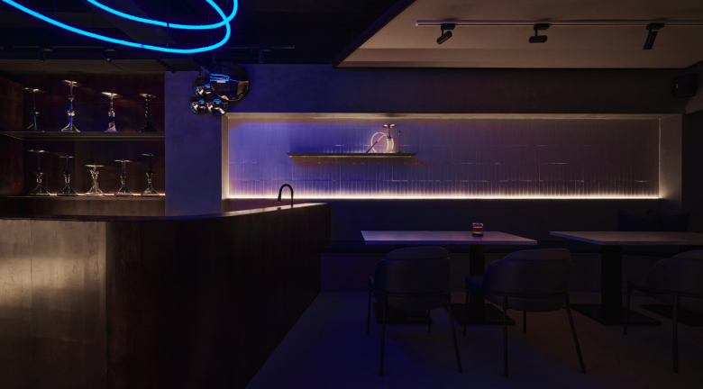 Republic Design 设计的 KEDI Tonight 酒吧