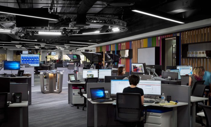 Gensler 设计的 KHOU 办公室 Gensler 设计的 KHOU 办公室