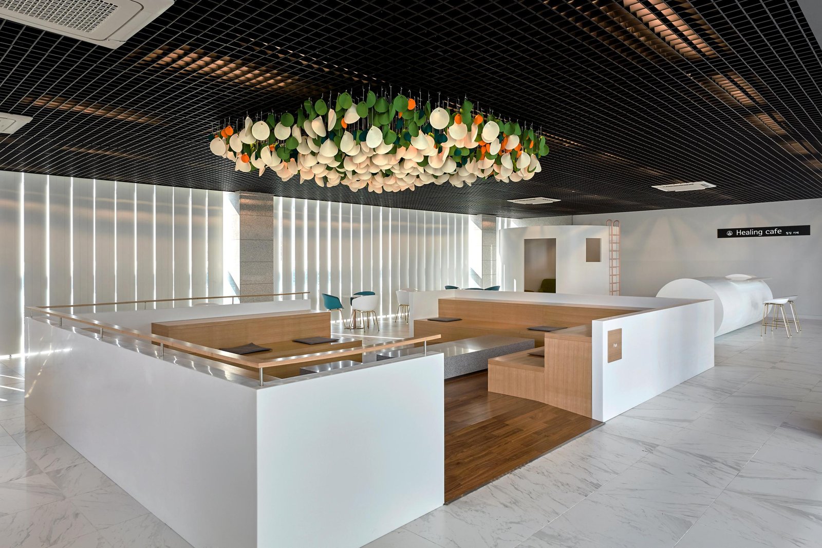 一个与学生生活方式相结合的未来图书馆的诞生_KNUE 图书馆