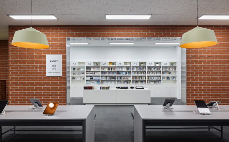 一个与学生生活方式相结合的未来图书馆的诞生_KNUE 图书馆
