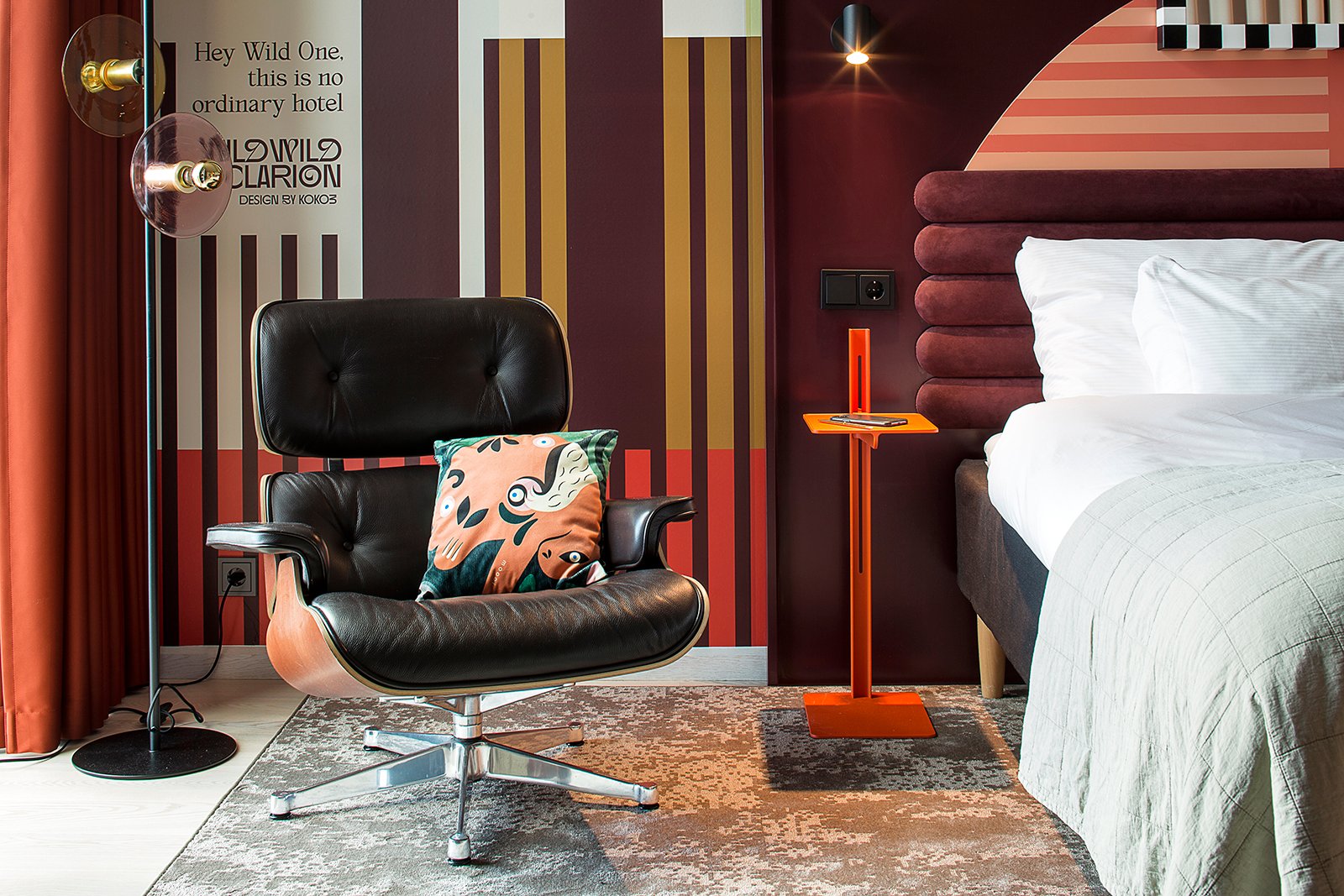WildWild Clarion – 由设计办公室 KOKO3 设计的大胆酒店客房