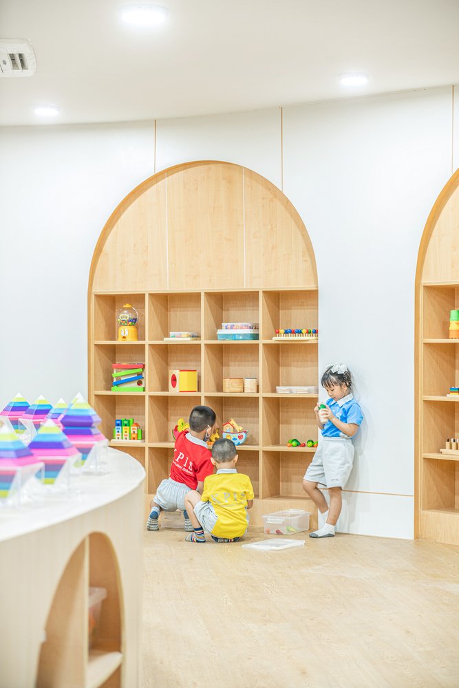 请感到被邀请的 KPIS 幼儿园