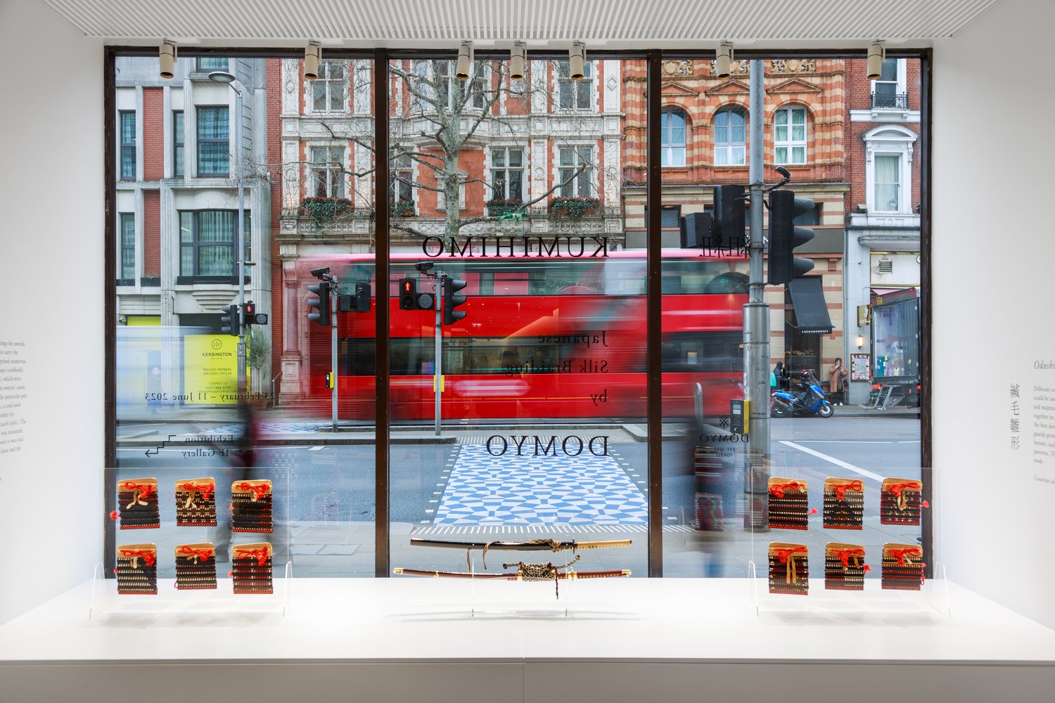 KUMIHIMO：由 DOMYO 设计的日本丝绸编织，由 Rei Mitsui Architects 设计