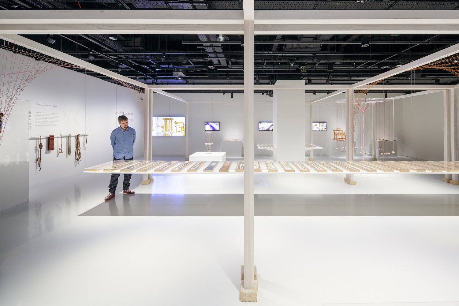 KUMIHIMO：由 DOMYO 设计的日本丝绸编织，由 Rei Mitsui Architects 设计