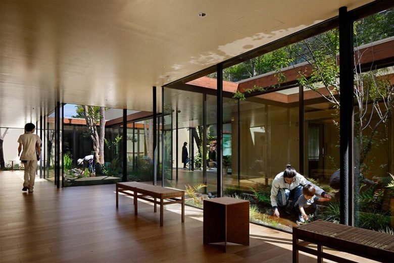 山崎健太郎设计工作室的河村临终关怀中心 山崎健太郎设计工作室的河村临终关怀中心