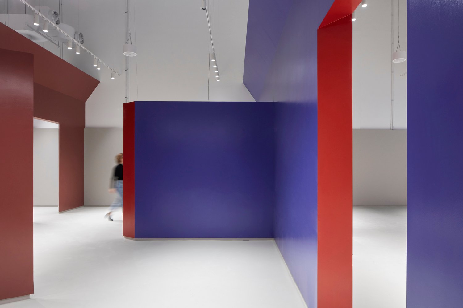 Kaza 以色列家具陈列室 / Baranowitz & Goldberg Architects