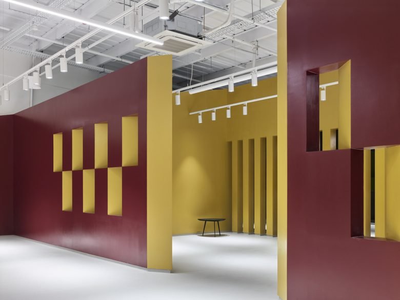 Kaza 以色列家具陈列室 / Baranowitz & Goldberg Architects