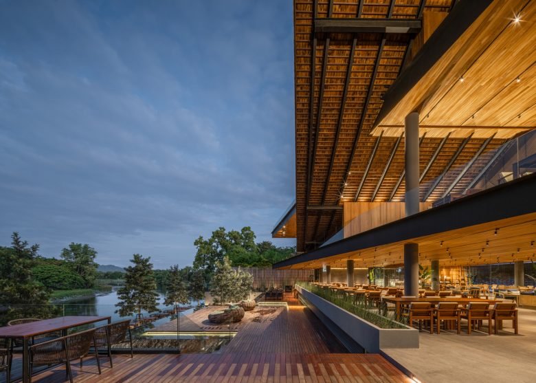 Keereetara 餐厅 / IDIN Architects Keereetara 餐厅 / IDIN Architects