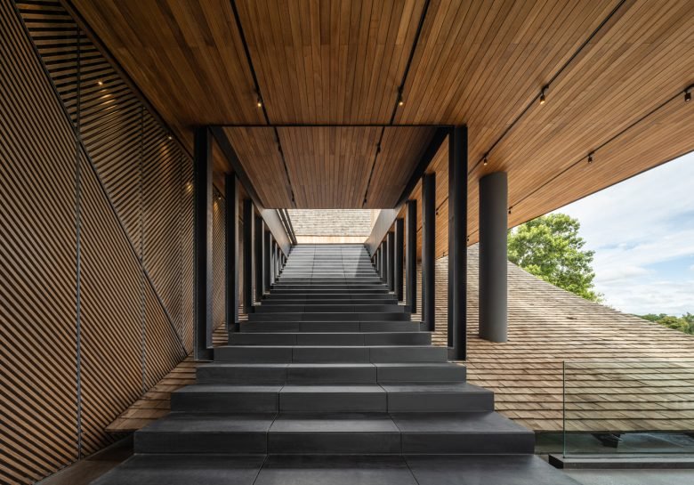Keereetara 餐厅 / IDIN Architects Keereetara 餐厅 / IDIN Architects
