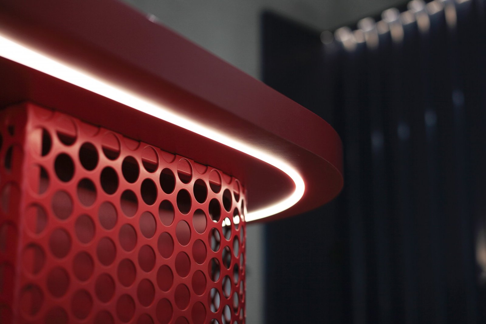 关键走!RENT:色彩的振动和形式的速度 关键走!RENT:色彩的振动和形式的速度