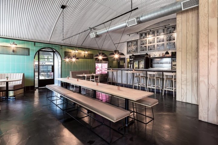 Kilder 酒吧由 Faber Design & Architecture 设计，英国伯明翰