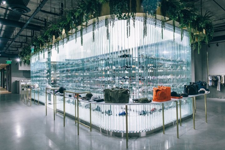 Snarkitecture 的 Kith 商店，加利福尼亚州洛杉矶
