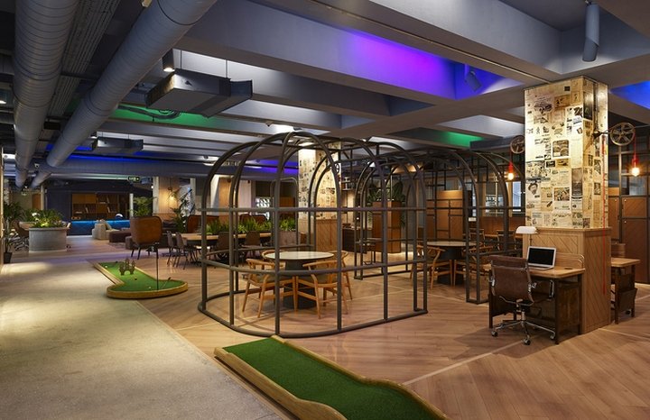 KONTRA 设计的 Kolektif House Levent 办公室，土耳其伊斯坦布尔