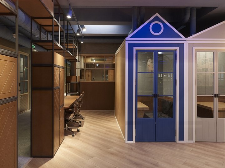 KONTRA 设计的 Kolektif House Levent 办公室，土耳其伊斯坦布尔