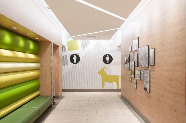 科隆拱廊 (Köln Arcaden)，由 kplus konzept GmbH 设计，德国科隆