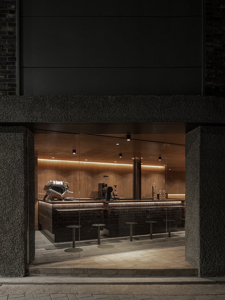 Studio Motif 的 Komfortabel Anguk 咖啡