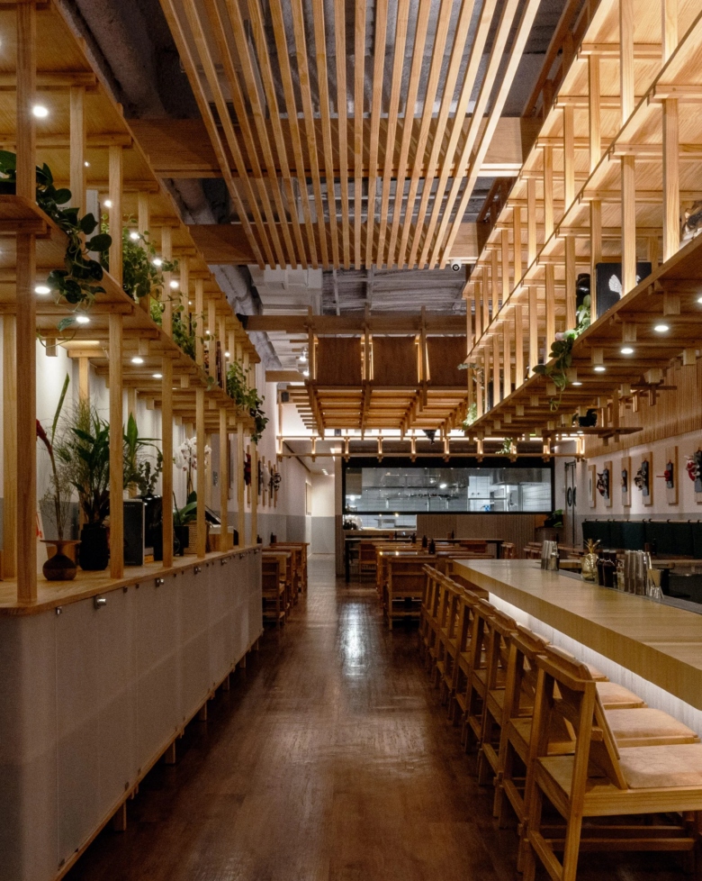 Coletivo de Arquitetos 设计的 Kotori 餐厅