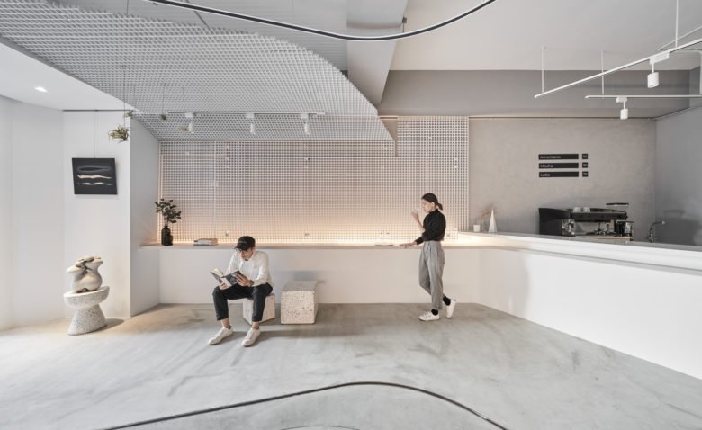 共和设计的宽严画廊