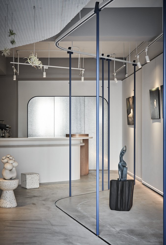 共和设计的宽严画廊