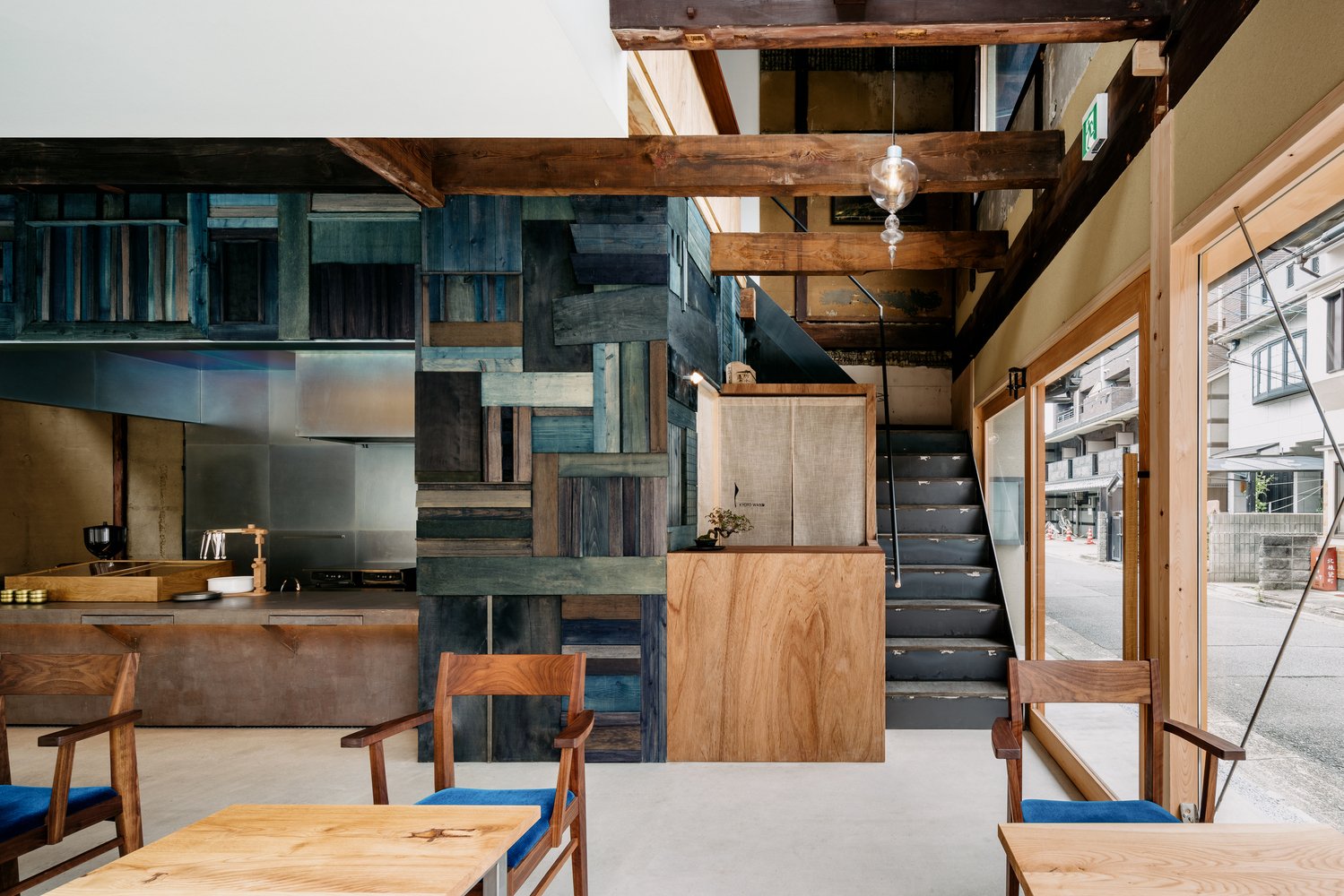 京都魔杖咖啡馆 / Kazuteru Matsumura Architects
