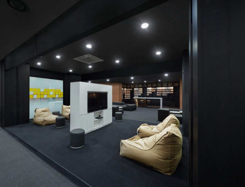 庆北大学中央图书馆