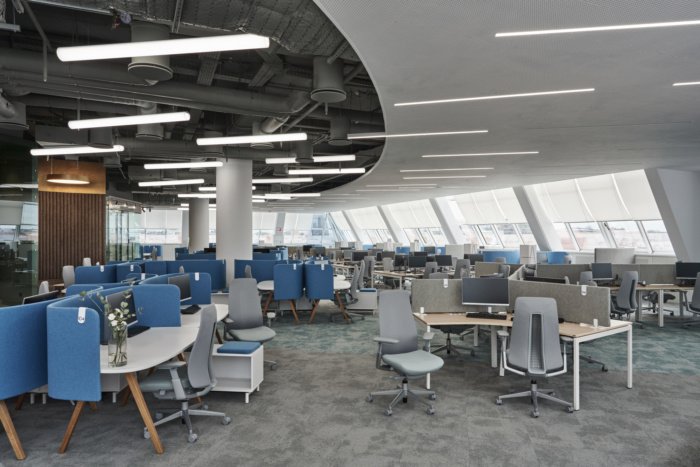 IND 建筑事务所设计的欧莱雅办公室