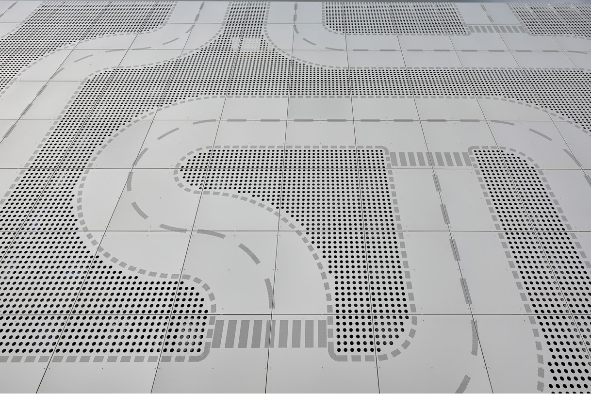 CEBRA 的乐高外墙