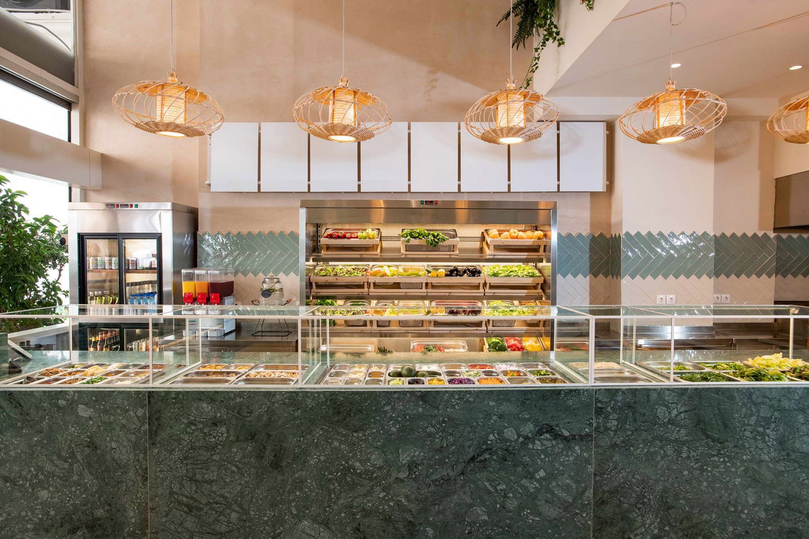 当地绿色健康餐厅