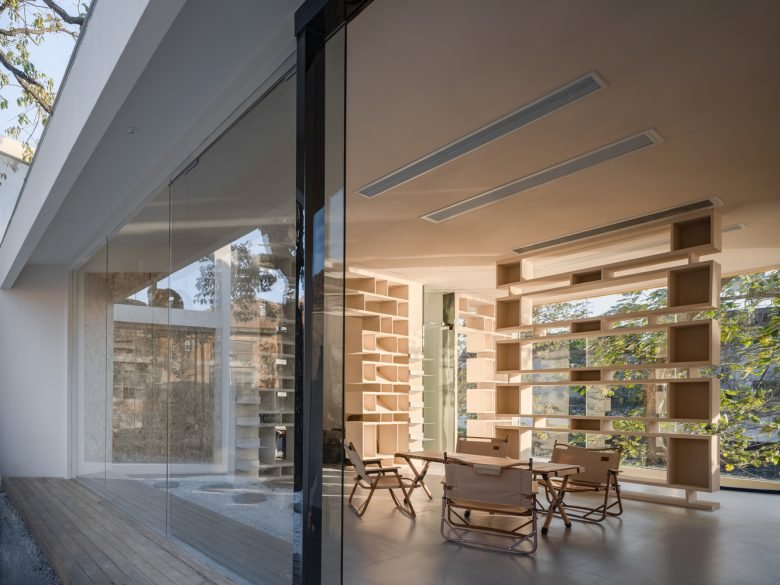 DCDSAA 建筑事务所设计的 LILITH House