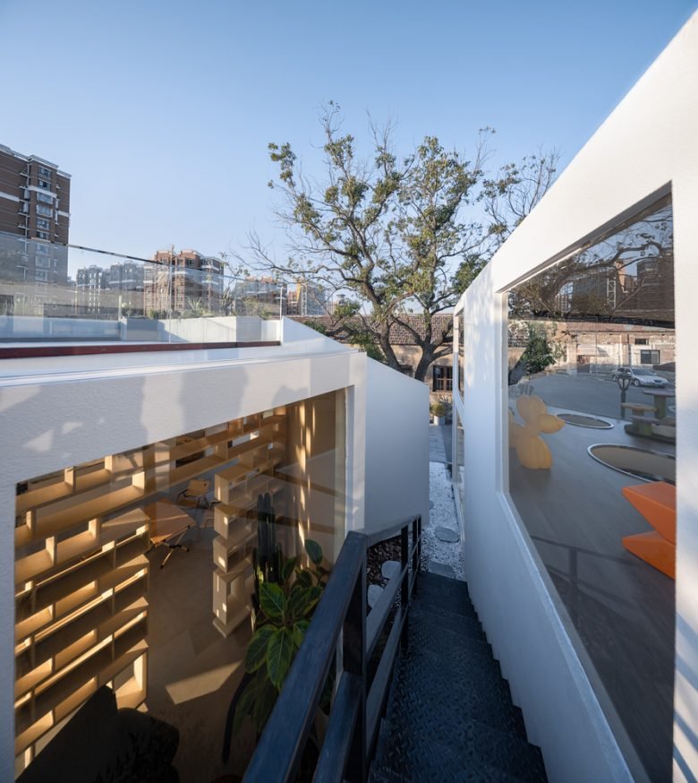 DCDSAA 建筑事务所设计的 LILITH House