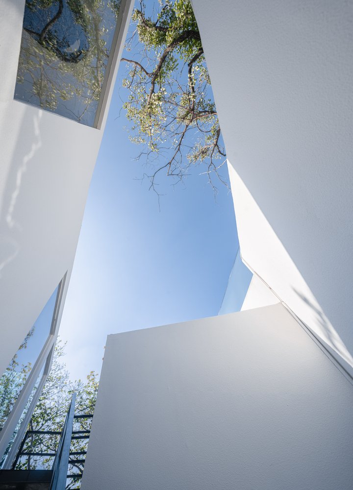 DCDSAA 建筑事务所设计的 LILITH House