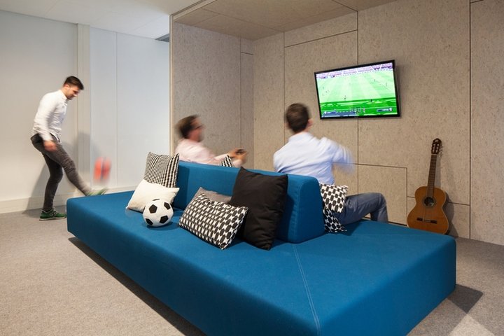 LINKIT 办公室，由 VOID interieurarchitectuur 设计，荷兰乌得勒支