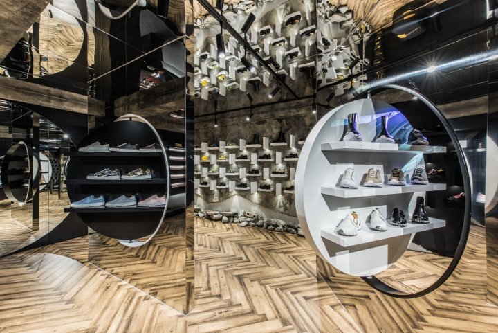 韩国首尔 NiiiZ Design LAB 的 Lost Garden 旗舰店